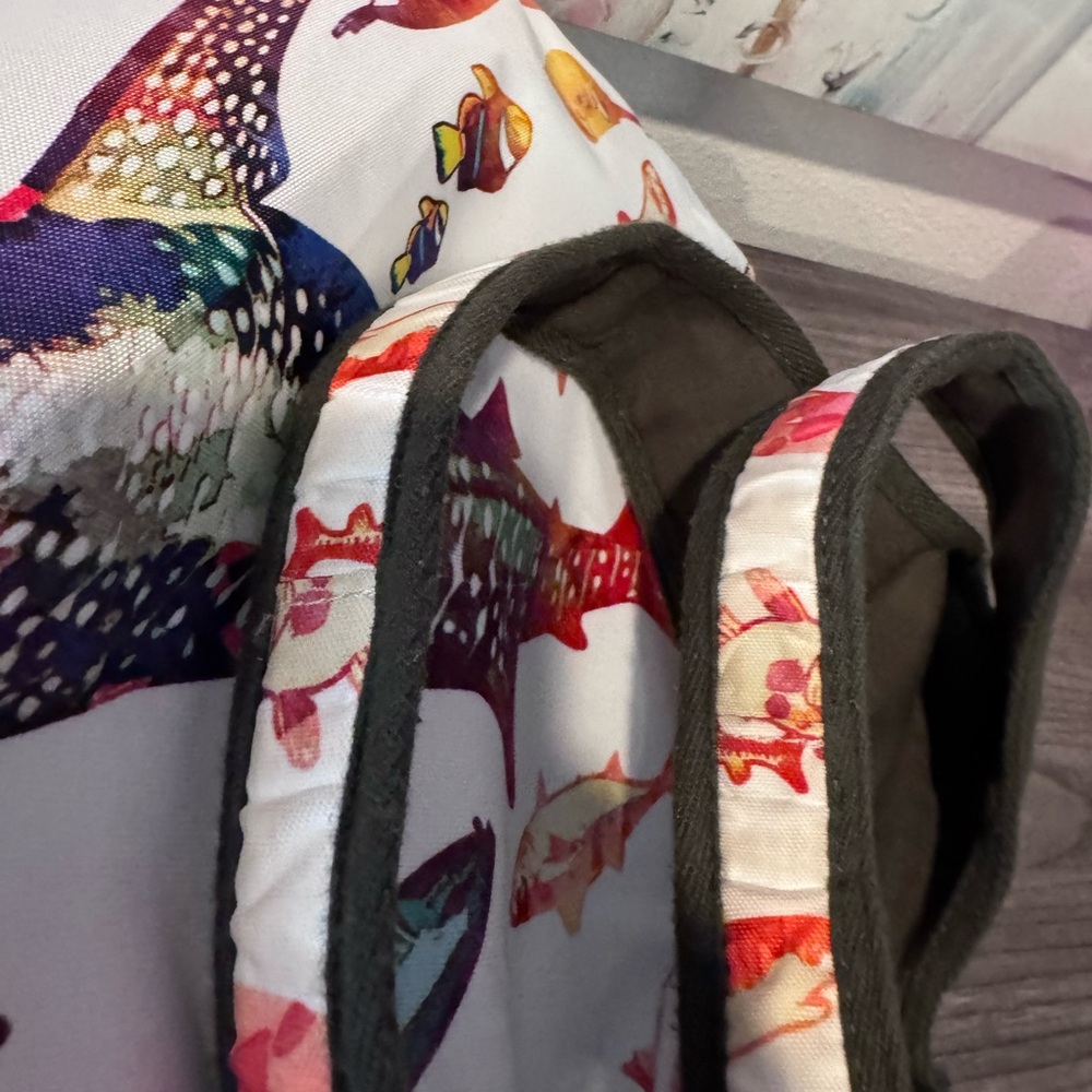 Hunting World Shark Fish Tote - Picture 7 of 10